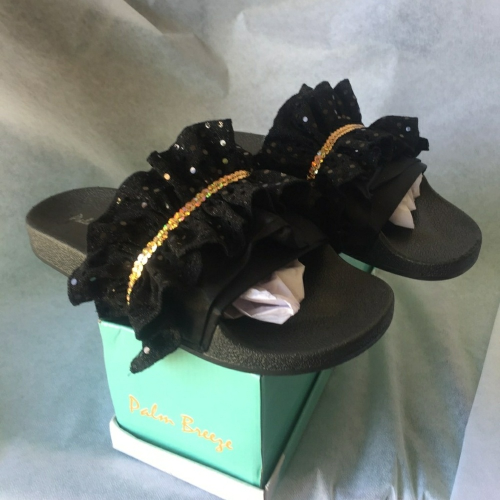 Shoes - Picture 5 of 6